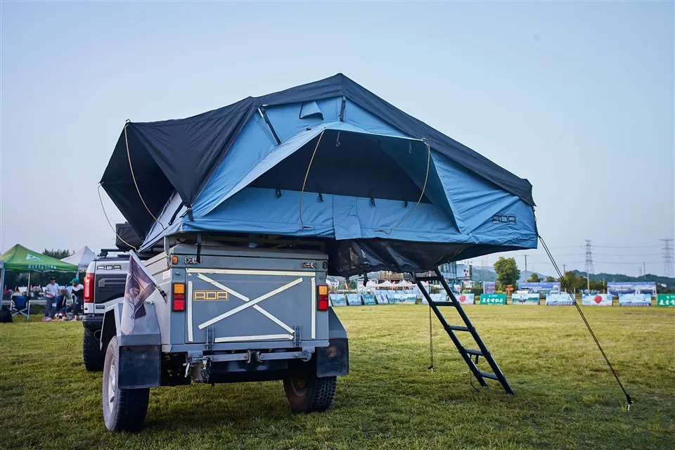 Soft Shell Roof Top Tent